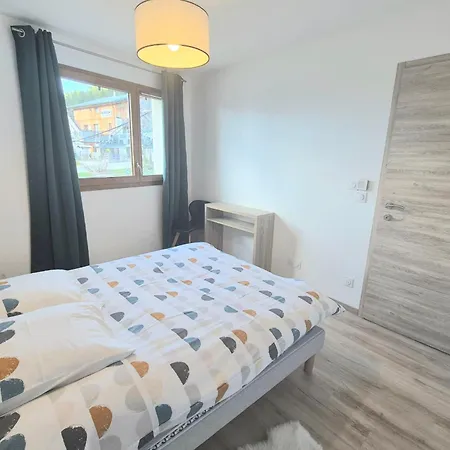 Vakantiehuis Spacieux Au Pied Des Pistes La Féclaz